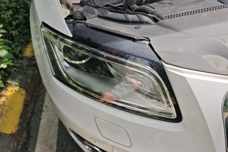 Used Audi Q5 2016 40 TFSI Technology Edition Right Front Headlight