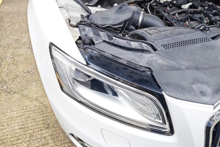 Used Audi Q5 2016 40 TFSI Trendy Edition Right Front Headlight