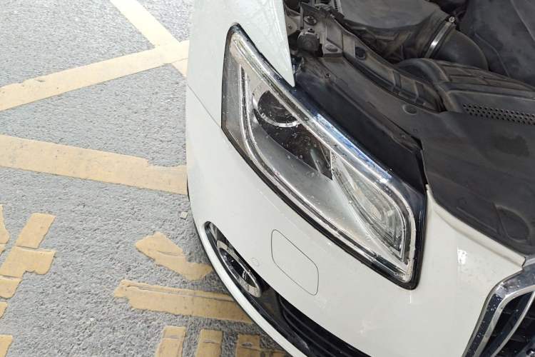 Used Audi Q5 2016 40 TFSI Technology Edition Right Front Headlight