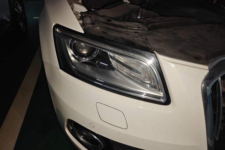 Used Audi Q5 2016 40 TFSI Technology Edition Right Front Headlight