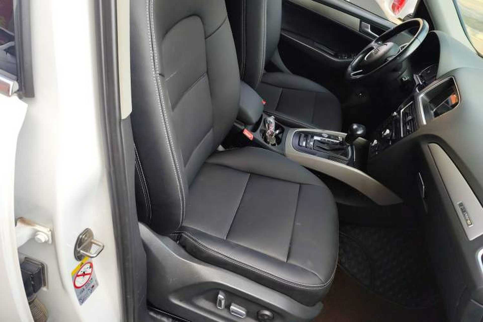 Used Audi Q5 2016 40 TFSI Trendy Edition Right Front Seat