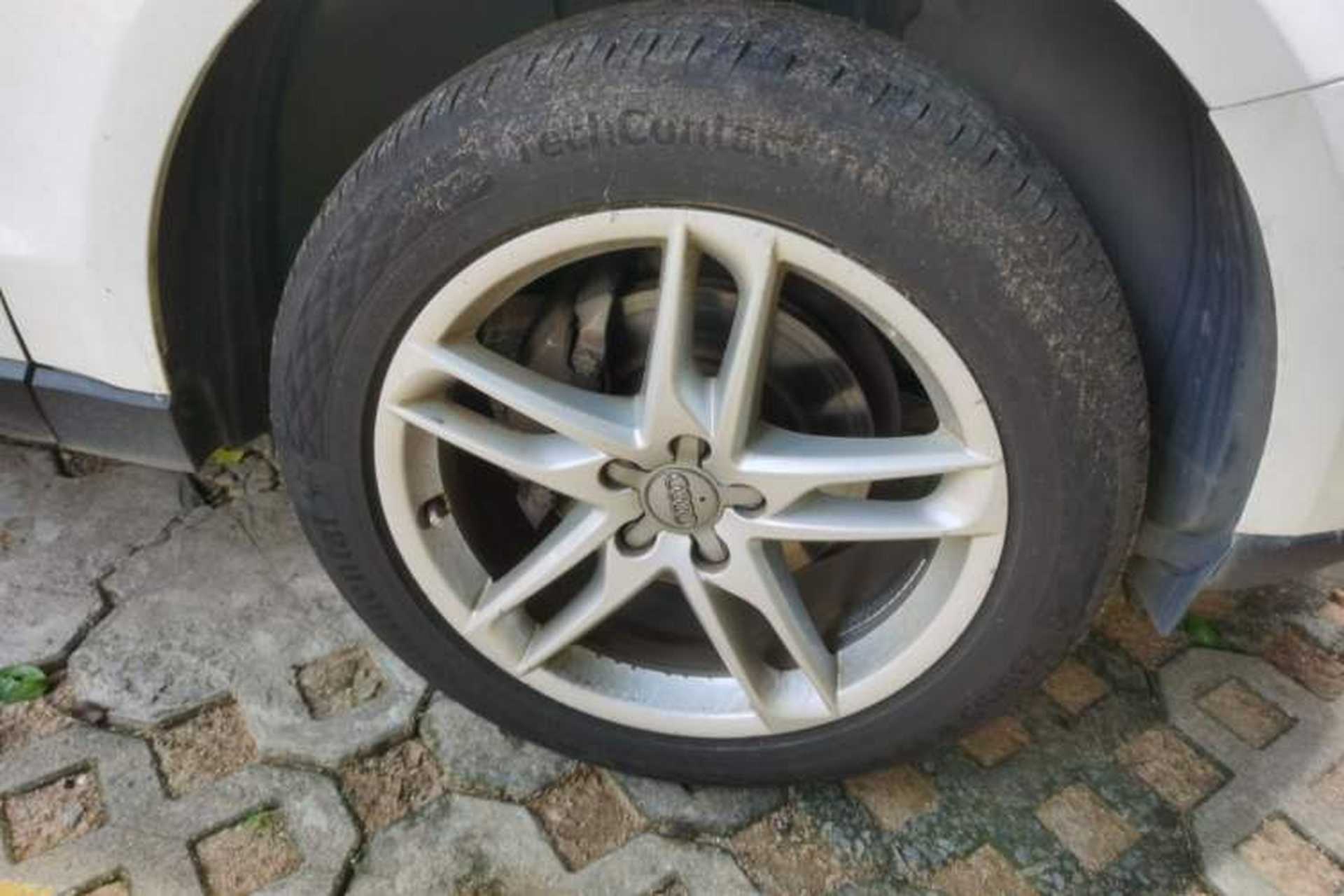 Used Audi Q5 2016 40 TFSI Comfort Model Right Front Wheel Hub