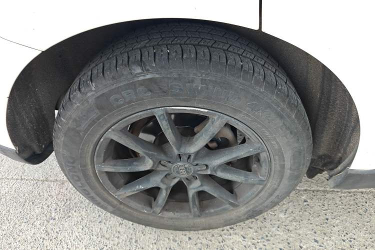 Used Audi Q5 2016 40 TFSI Trendy Edition Right Rear Wheel Hub