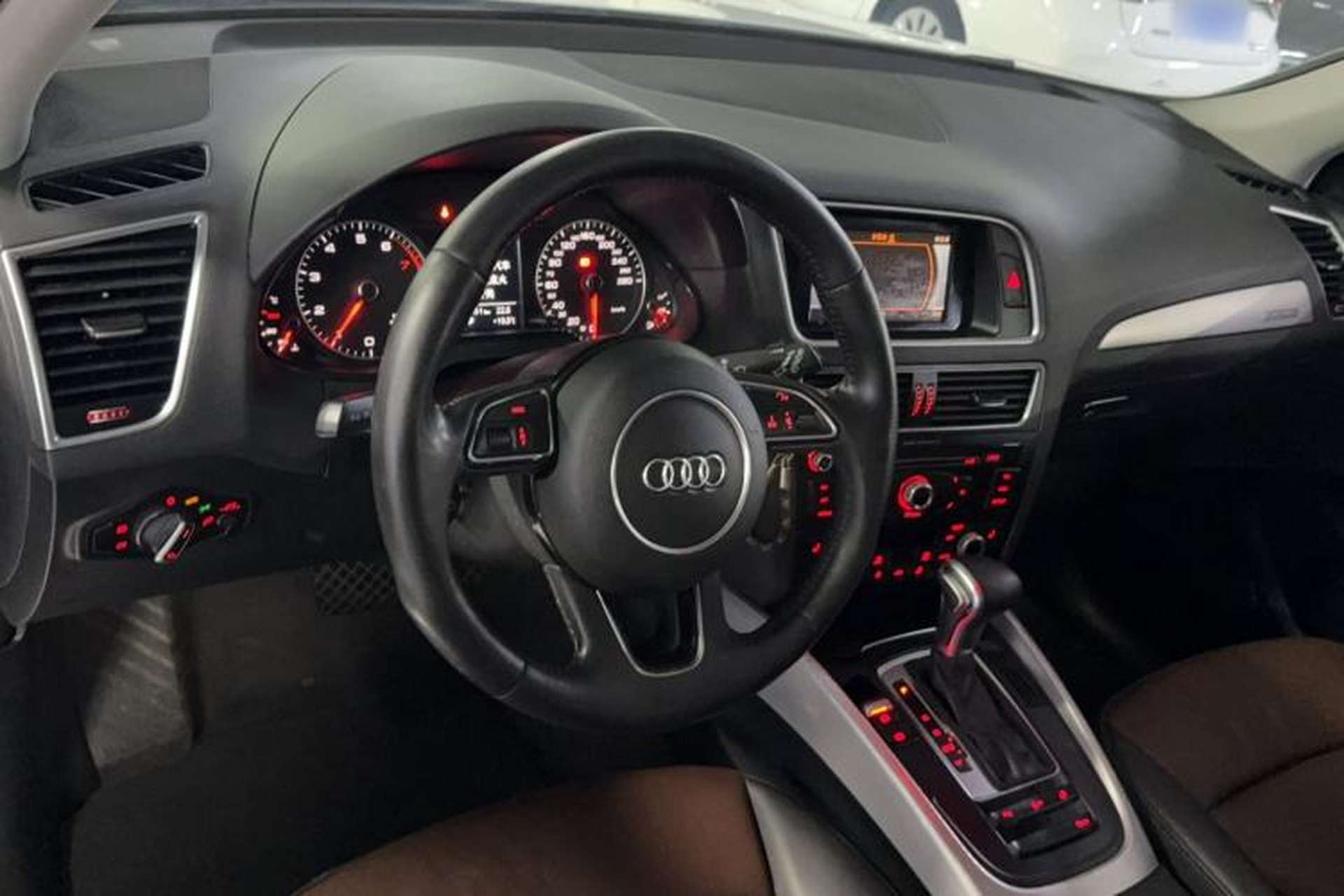 Used Audi Q5 2016 40 TFSI Technology Edition Steering Wheel