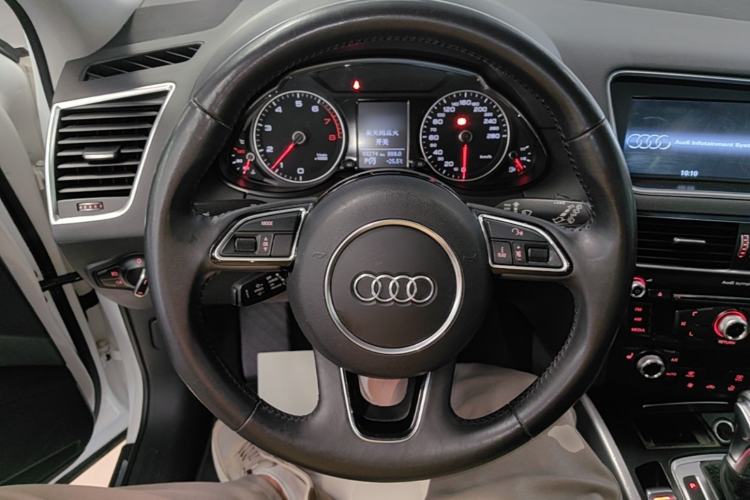Used Audi Q5 2016 40 TFSI Technology Edition Steering Wheel