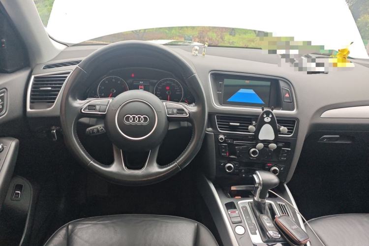 Used Audi Q5 2016 40 TFSI Technology Edition Steering Wheel