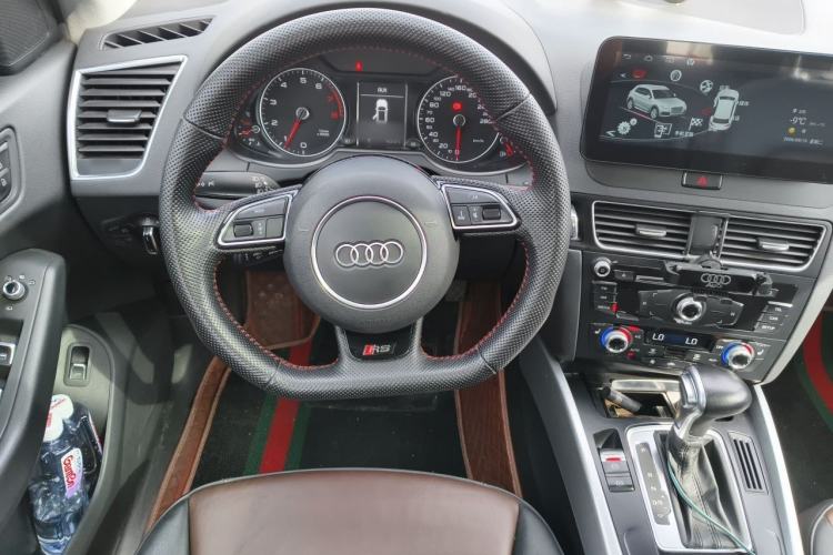 Used Audi Q5 2016 40 TFSI Technology Edition Steering Wheel