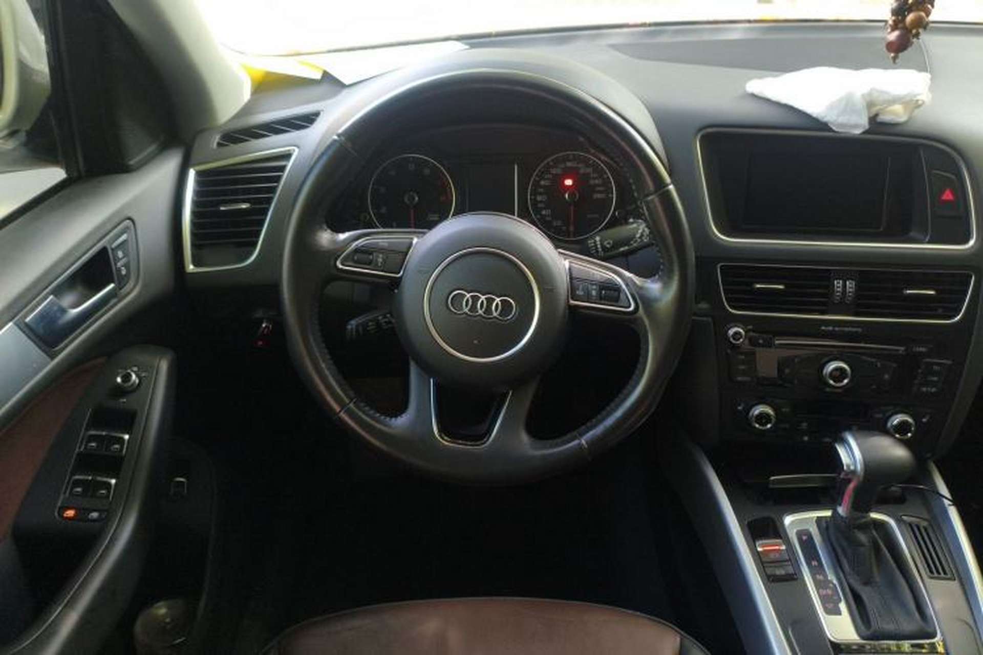 Used Audi Q5 2016 40 TFSI Technology Edition Steering Wheel