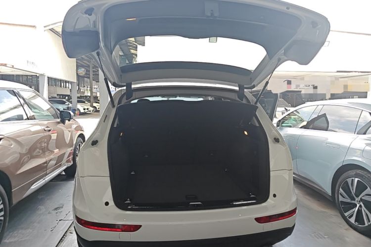 Used Audi Q5 2016 40 TFSI Technology Edition Trunk