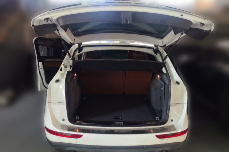 Used Audi Q5 2016 40 TFSI Trendy Edition Trunk