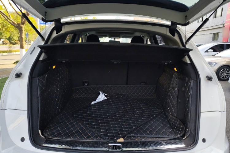 Used Audi Q5 2016 40 TFSI Trendy Edition Trunk
