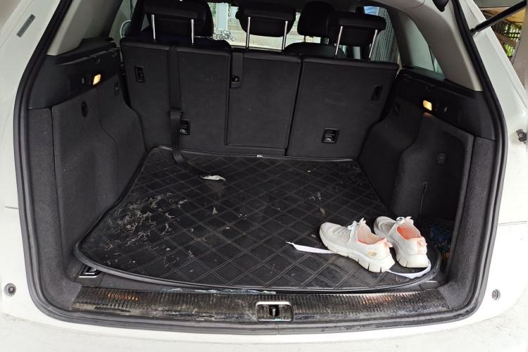 Used Audi Q5 2016 40 TFSI Technology Edition Trunk