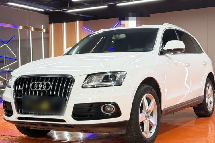 Używany Audi Q5 2016 40 TFSI Trendy Edition Guazi used car, China used car export, Used car for sale, Used cars, Cheapest cars for sale