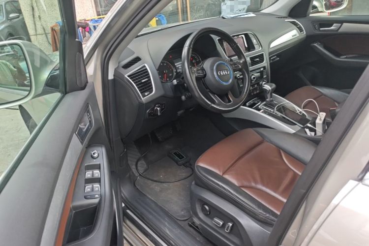 Used Audi Q5 2016 40 TFSI Technology Edition Driver Seat