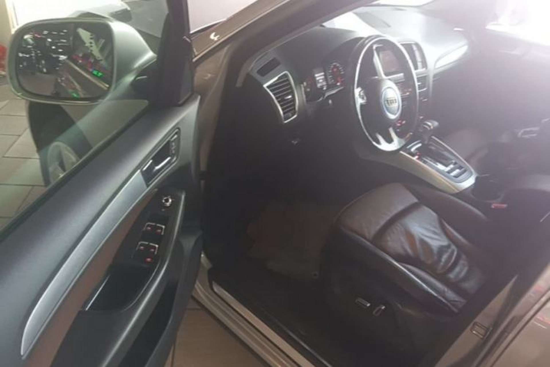 Used Audi Q5 2016 40 TFSI Technology Edition Driver Seat