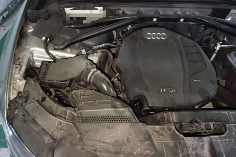 Used Audi Q5 2016 40 TFSI Technology Edition Engine Bay Right
