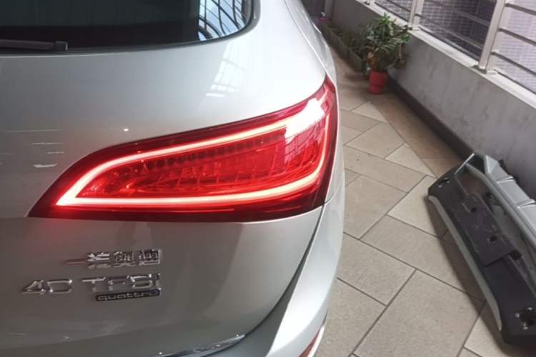 Used Audi Q5 2016 40 TFSI Technology Edition Exterior 1