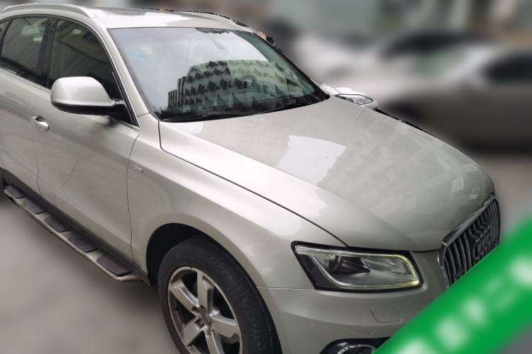 Used Audi Q5 2016 40 TFSI Technology Edition Front Right 45 Deg