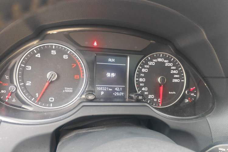 Used Audi Q5 2016 40 TFSI Trendy Edition Instrument Cluster