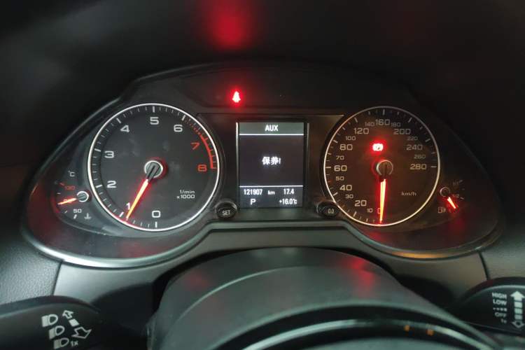 Used Audi Q5 2016 40 TFSI Comfort Model