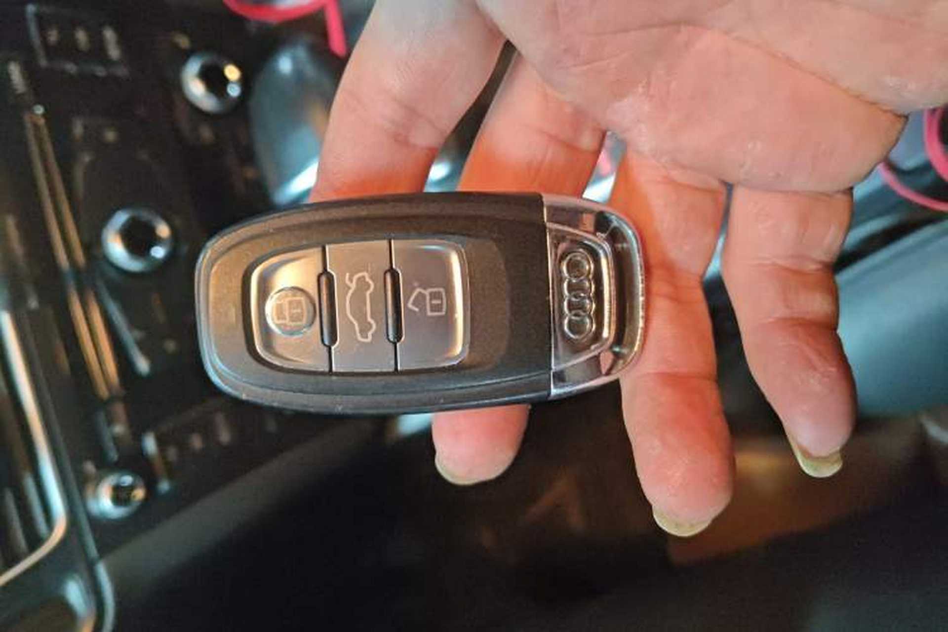 Used Audi Q5 2016 40 TFSI Technology Edition Interior 1