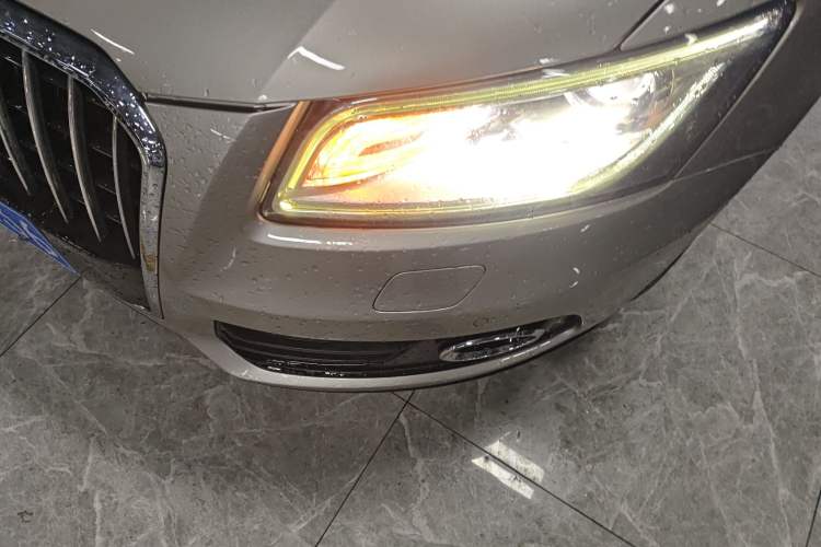 Used Audi Q5 2016 40 TFSI Technology Edition Left Front Headlight