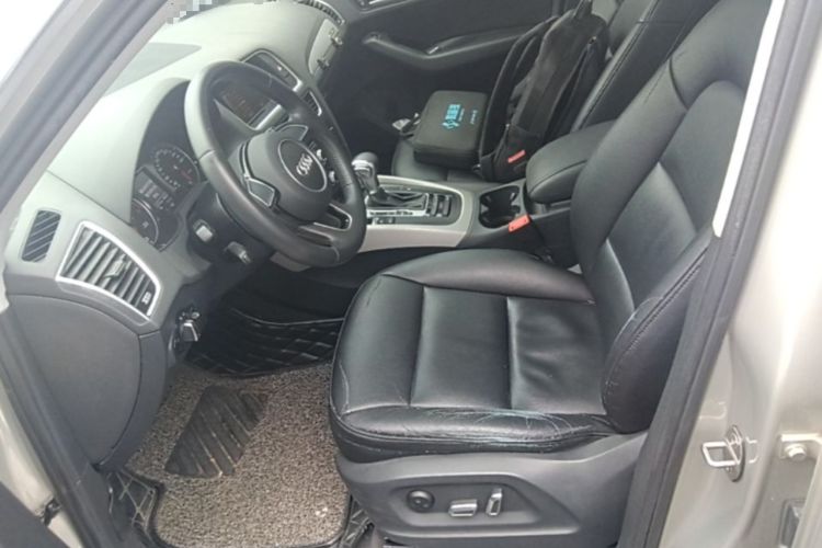 Used Audi Q5 2016 40 TFSI Trendy Edition Left Front Seat
