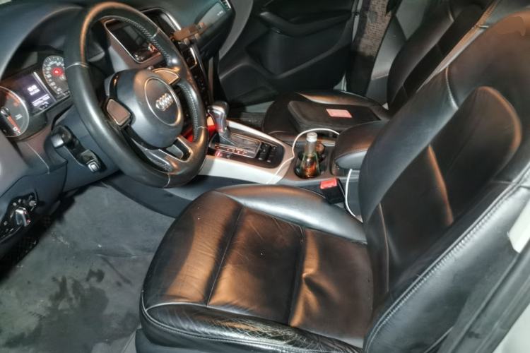 Used Audi Q5 2016 40 TFSI Trendy Edition Left Front Seat
