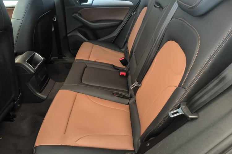 Used Audi Q5 2016 40 TFSI Trendy Edition Left Rear Seat