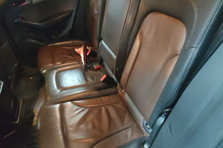 Used Audi Q5 2016 40 TFSI Technology Edition Left Rear Seat