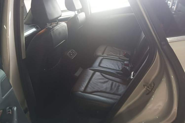 Used Audi Q5 2016 40 TFSI Technology Edition Left Rear Seat