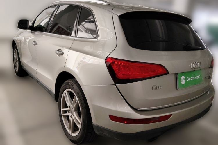Used Audi Q5 2016 40 TFSI Comfort Model Rear Left 45 Deg