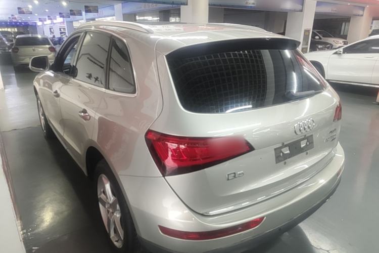 Used Audi Q5 2016 40 TFSI Technology Edition Rear Left 45 Deg