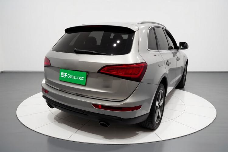 Used Audi Q5 2016 40 TFSI Technology Edition Rear Right 45 Deg