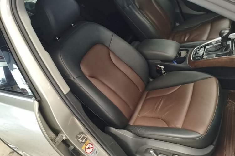 Used Audi Q5 2016 40 TFSI Comfort Model Right Front Seat