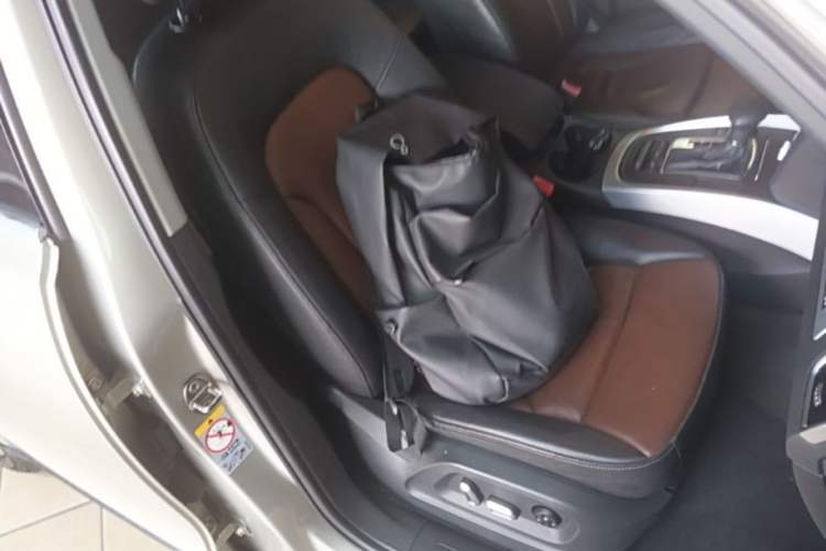 Used Audi Q5 2016 40 TFSI Technology Edition Right Front Seat