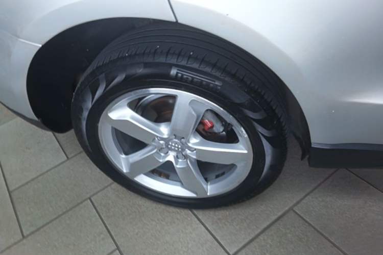 Used Audi Q5 2016 40 TFSI Technology Edition Right Rear Wheel Hub