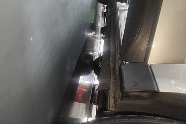 Used Audi Q5 2016 40 TFSI Technology Edition Right Side Sill