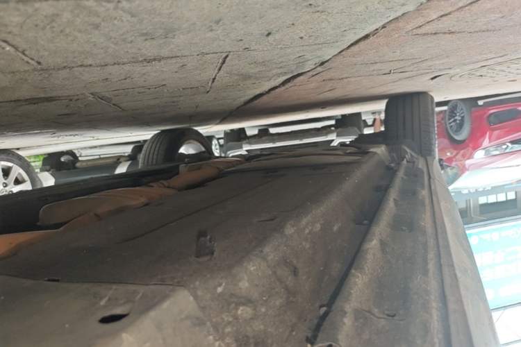 Used Audi Q5 2016 40 TFSI Technology Edition Right Side Sill