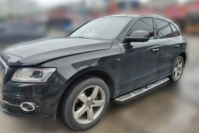 Used Audi Q5 2017 Plus 40 TFSI Ambition Model