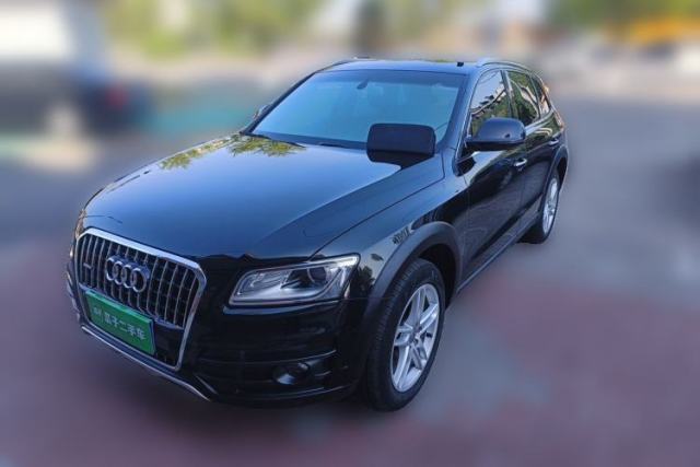 Used Audi Q5 2017 Plus 40 TFSI Technology Model
