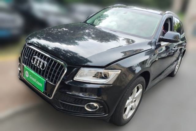 Used Audi Q5 2017 Plus 40 TFSI Ambition Model