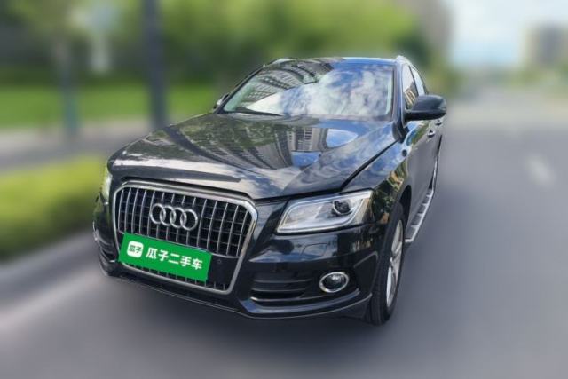 Used Audi Q5 2017 Plus 40 TFSI Technology Model