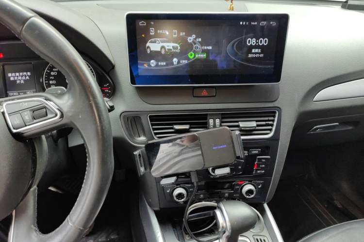 Used Audi Q5 2017 40 TFSI Technology Edition Audio And AC Panel