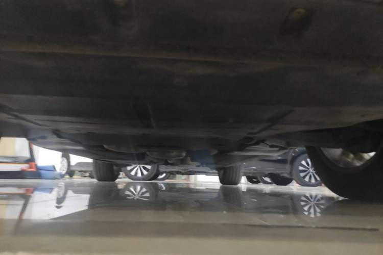 Used Audi Q5 2017 Plus 40 TFSI Comfort Model Chassis Front