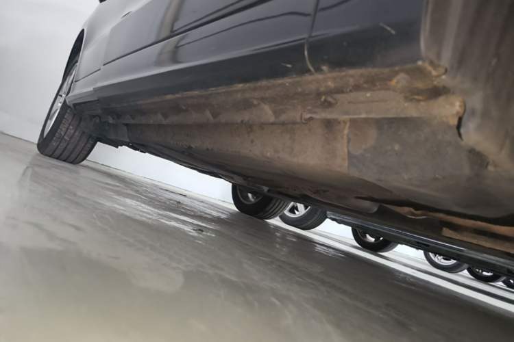 Used Audi Q5 2017 Plus 40 TFSI Ambition Model Chassis Front Right
