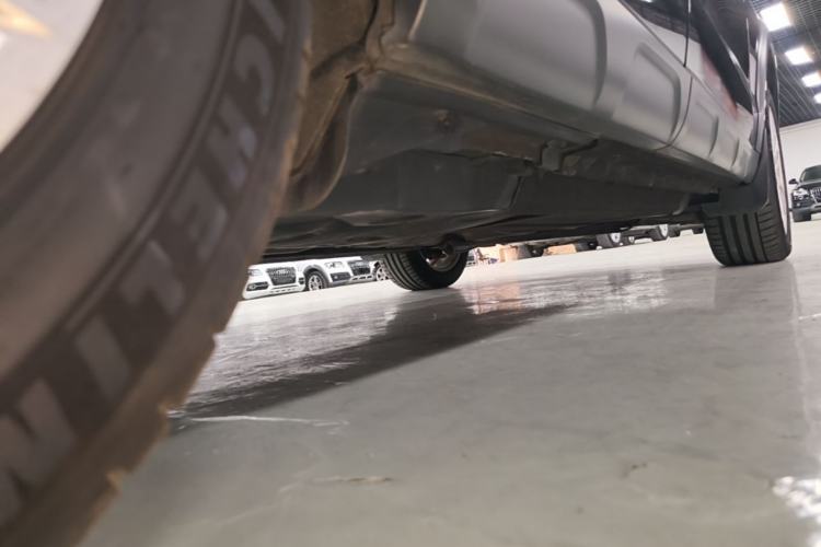 Used Audi Q5 2017 40 TFSI Comfort Model Chassis Rear Right