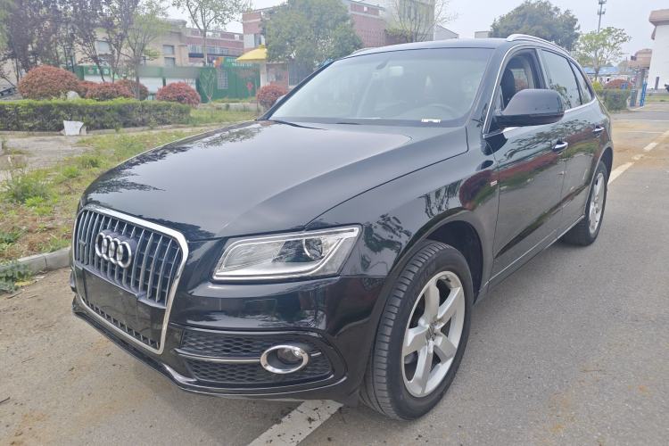 Used Audi Q5 2017 Plus 40 TFSI Ambition Model Guazi used car, China used car export, Used car for sale, Used Audi cars, Cheapest cars for sale