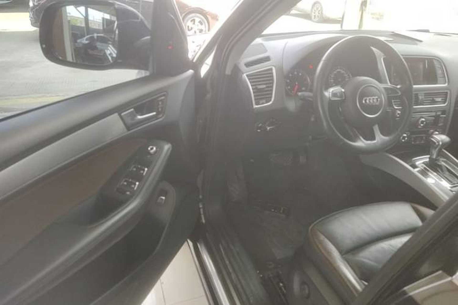 Used Audi Q5 2017 Plus 40 TFSI Technology Model Driver Seat