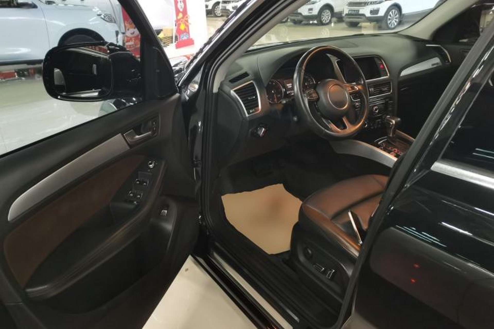 Used Audi Q5 2017 Plus 40 TFSI Technology Model Driver Seat